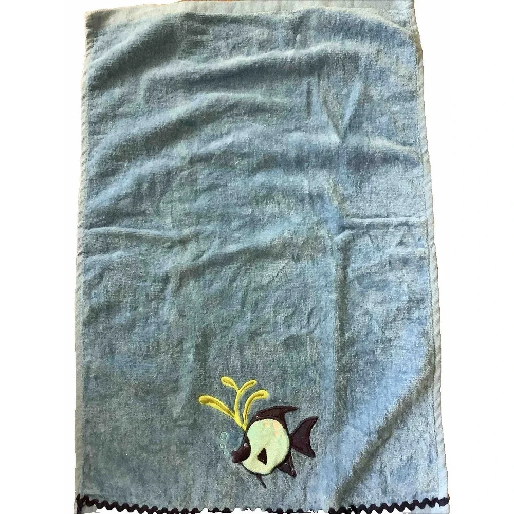 Embroidered Fish Bubble Beach Hand‎ Towel 100% Cotton 16x24